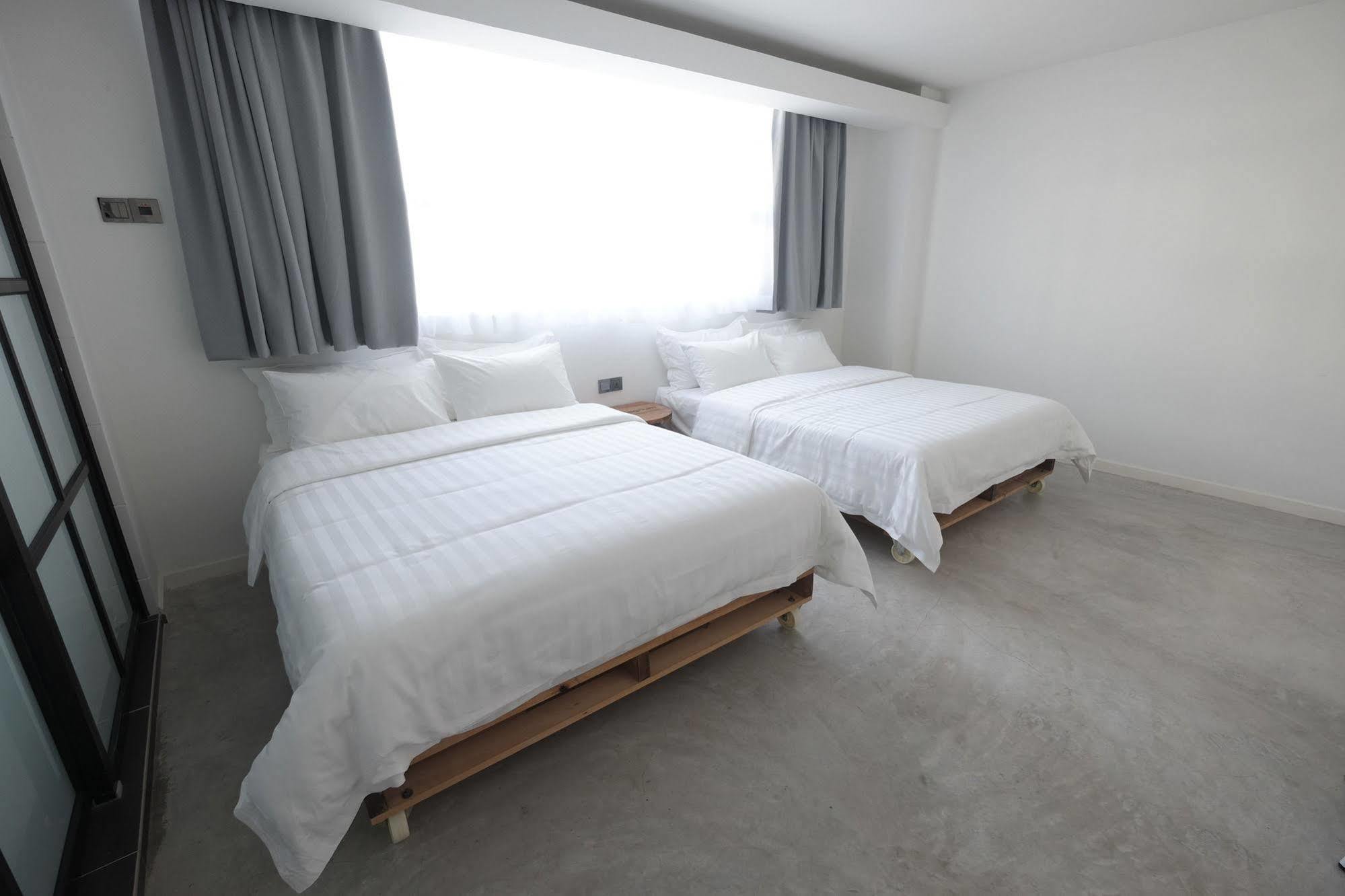 White Loft Hotel Malacca Ngoại thất bức ảnh