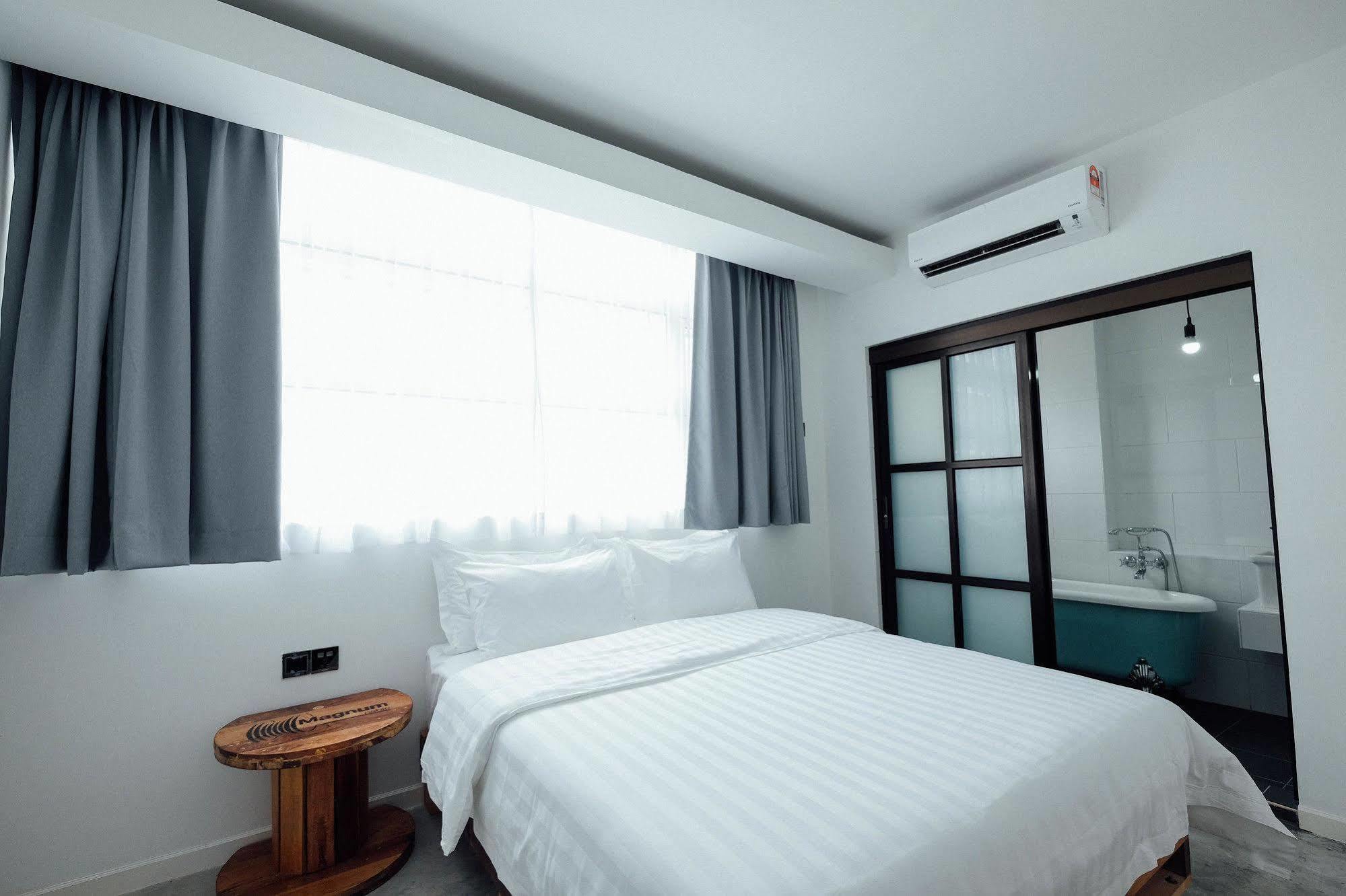 White Loft Hotel Malacca Ngoại thất bức ảnh