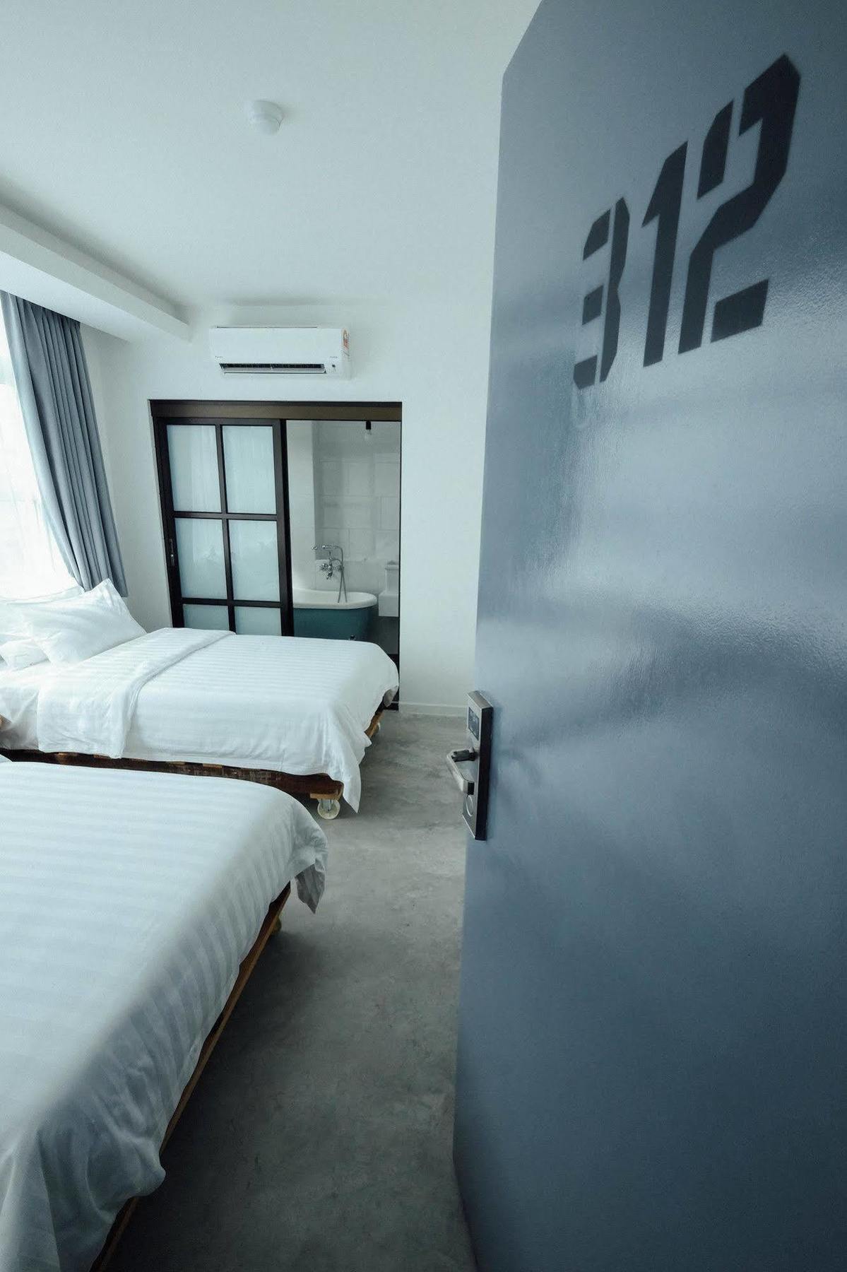 White Loft Hotel Malacca Ngoại thất bức ảnh