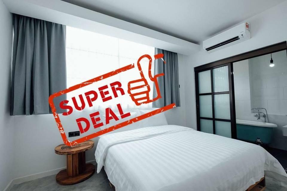 White Loft Hotel Malacca Ngoại thất bức ảnh